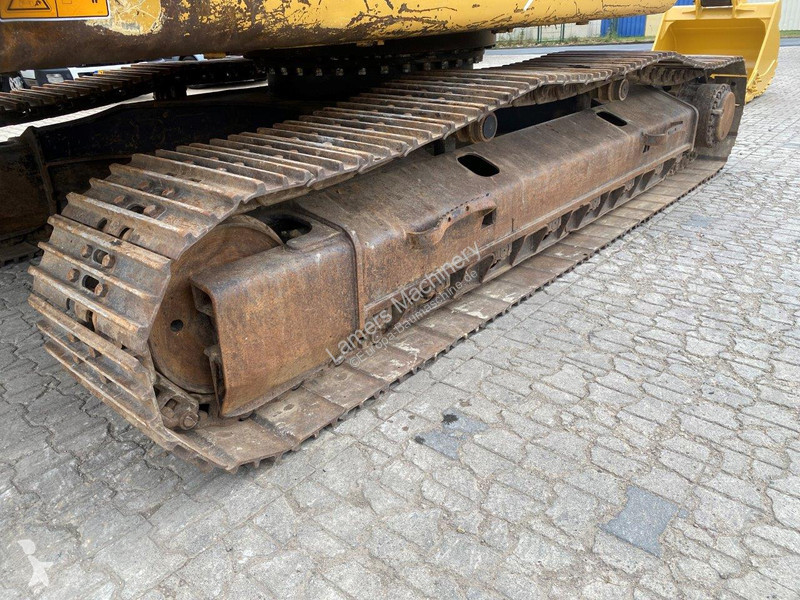 Graafmachine Caterpillar NVT