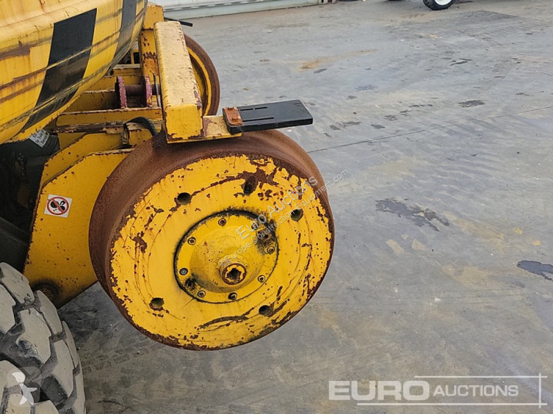 Escavatore Caterpillar