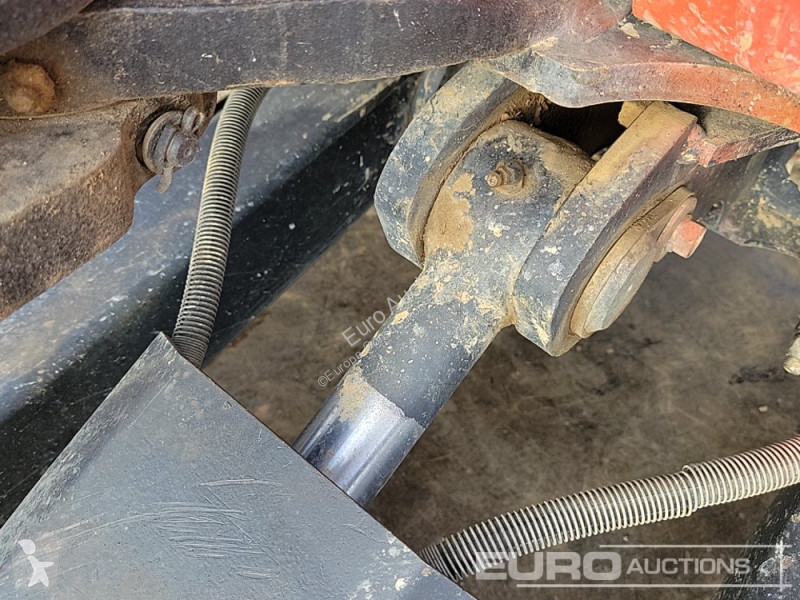 Escavatore Kubota U27-4
