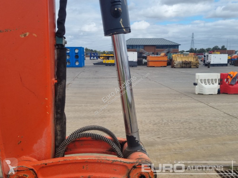 Escavatore Kubota KX080-4