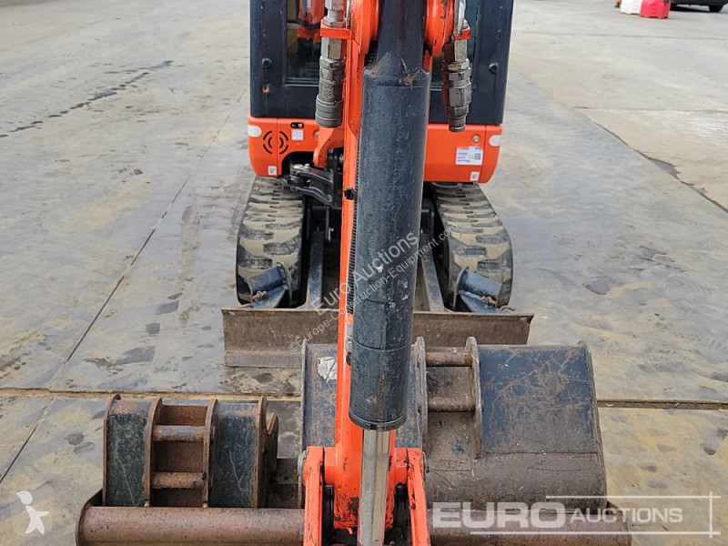 جرافة Kubota KX019-4