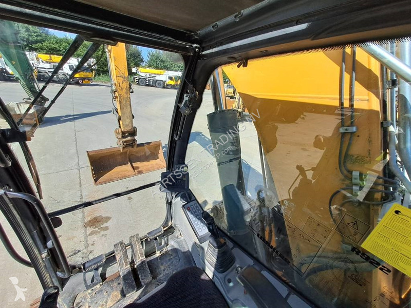 Escavadora Liebherr