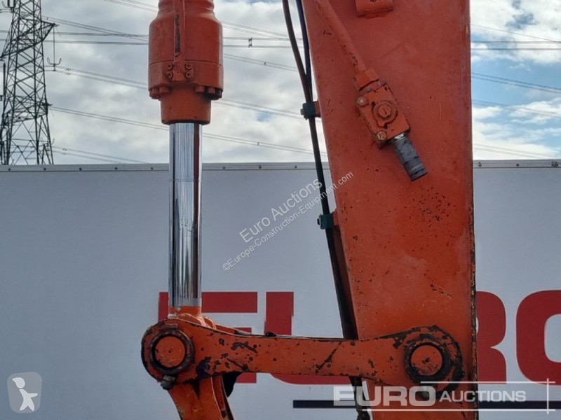Excavadora Hitachi -6