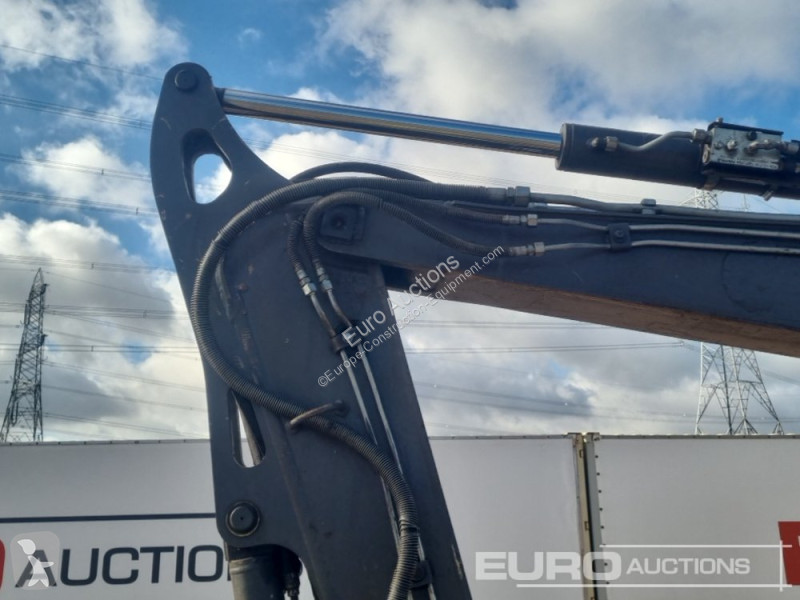 Lopatový nakládač Volvo ECR50D
