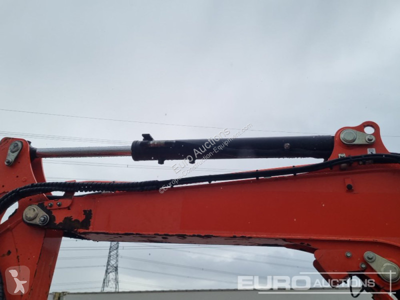 Lopatový nakládač Kubota U48-4