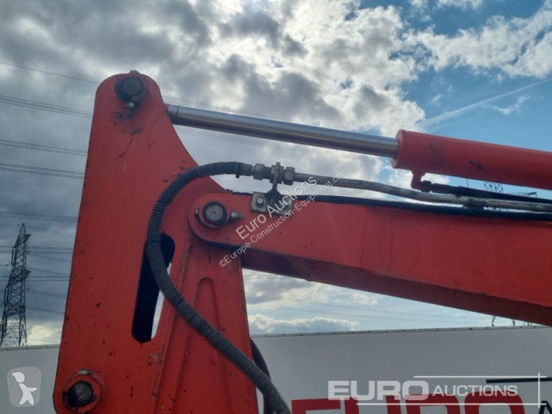 Lopatový nakládač Kubota KX101-3