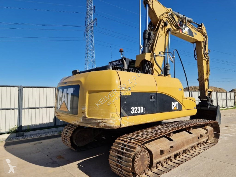 Lopatový nakládač Caterpillar L * 2011r. * 11...