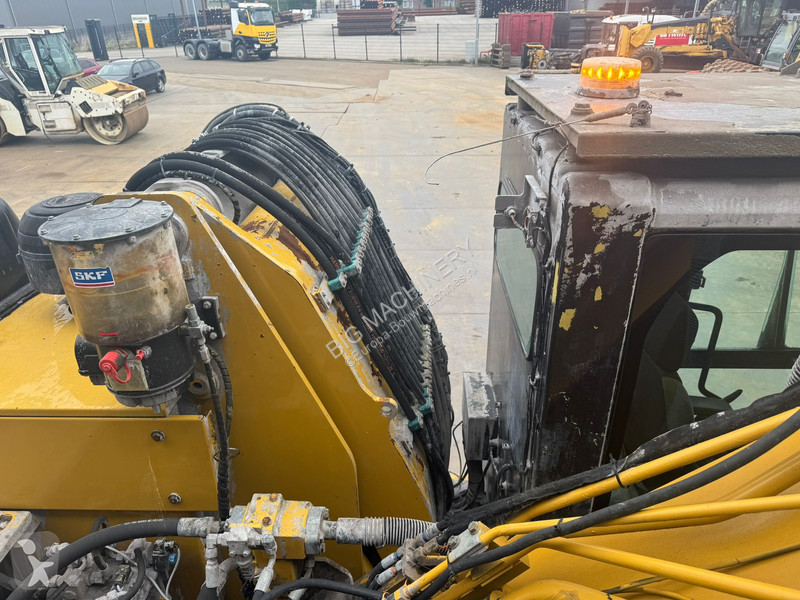 Skovl Caterpillar FL Tracked material handler