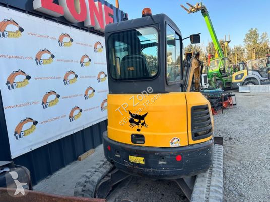 Lopatový nakládač Bobcat e35 cabine à 23500 € ht