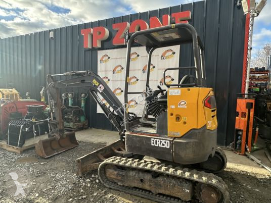 Rýpadlo Volvo ecr25d à 22 500 € ht