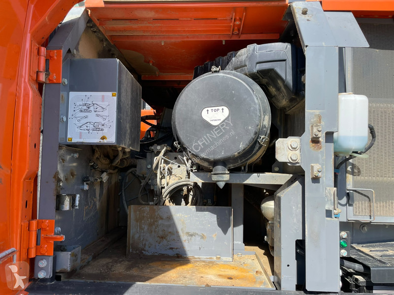 Rýpadlo Hitachi