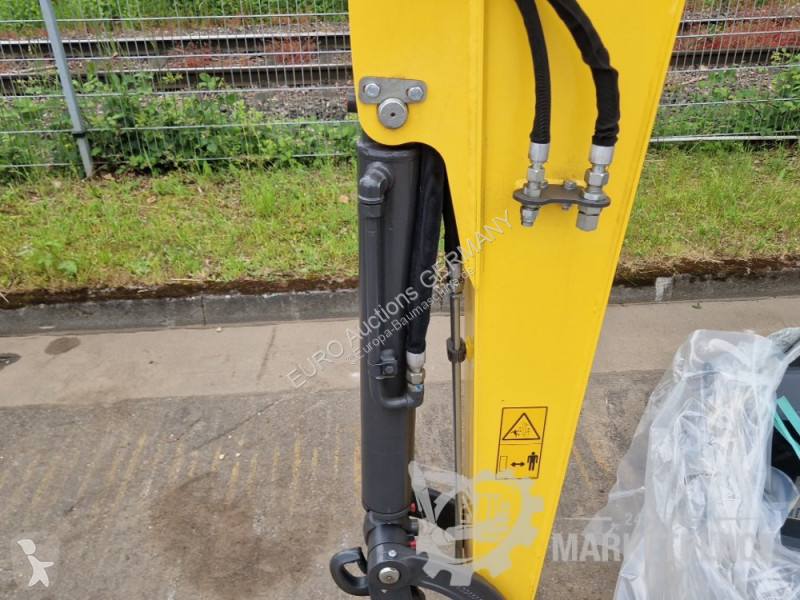 Rýpadlo New Holland D