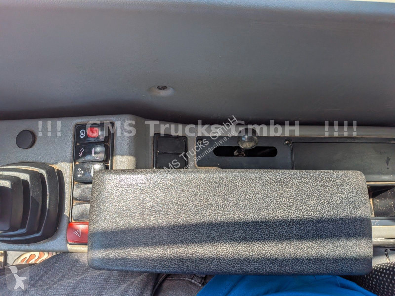 Lopatový nakládač Yanmar 5 W / POWERTILT / 3...