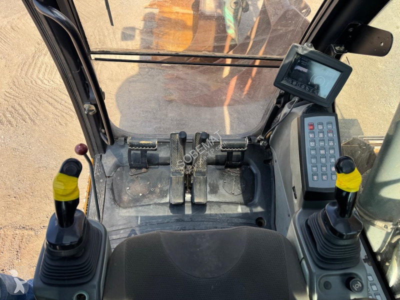 جرافة Liebherr