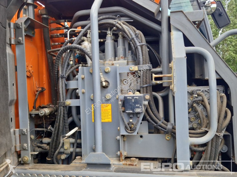 Skovl Hitachi