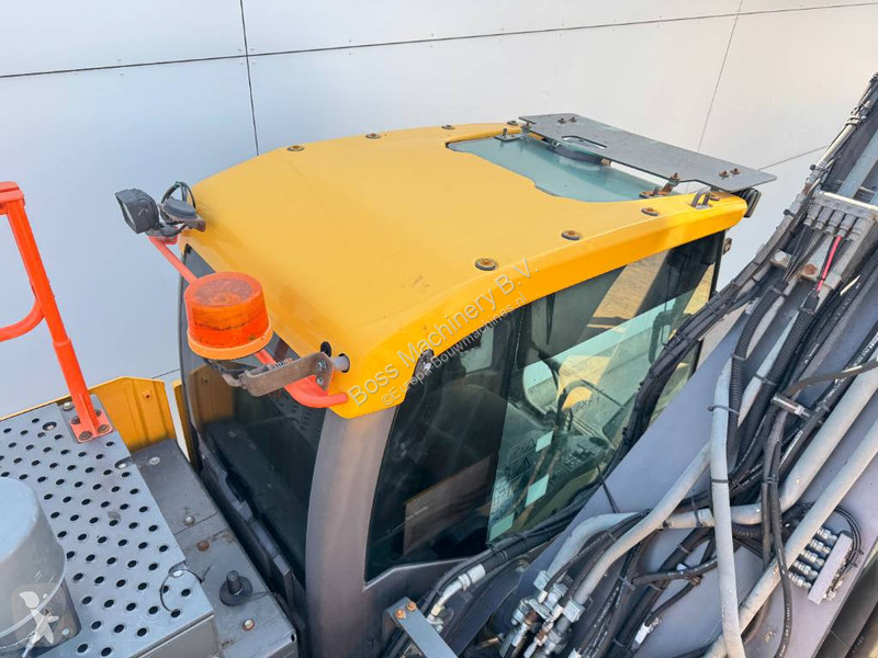 Rýpadlo Volvo 0EL - Hammer Lines / Quick Coupler