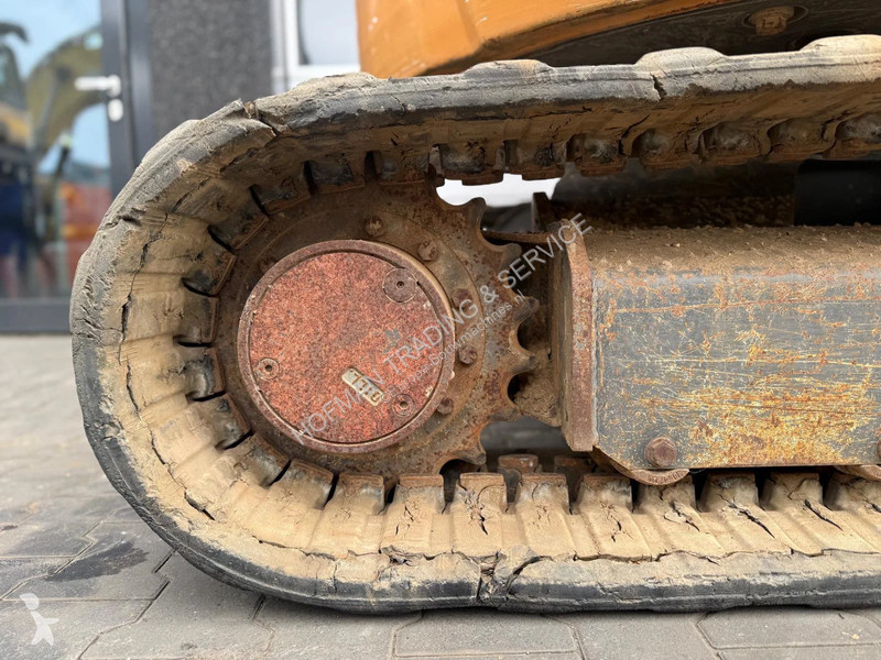 Lopatový nakládač Case CX45B
