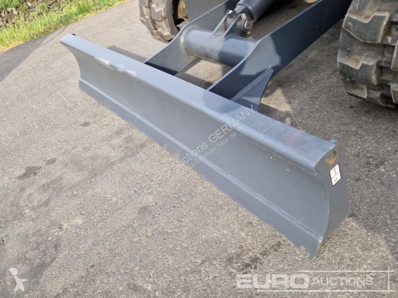 Rýpadlo Develon DX27Z-7