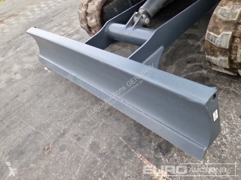 Rýpadlo Develon DX27Z-7