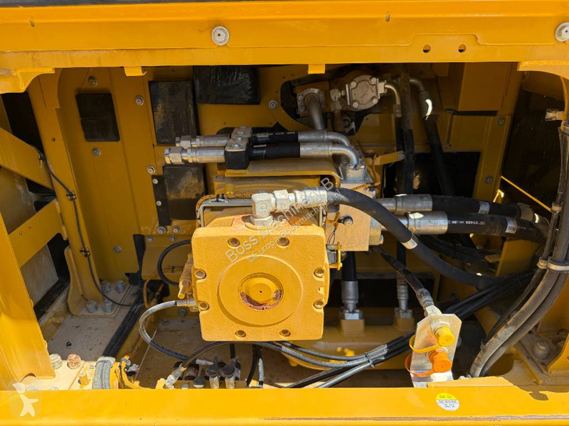 Rýpadlo Caterpillar 390F - German Machine /...