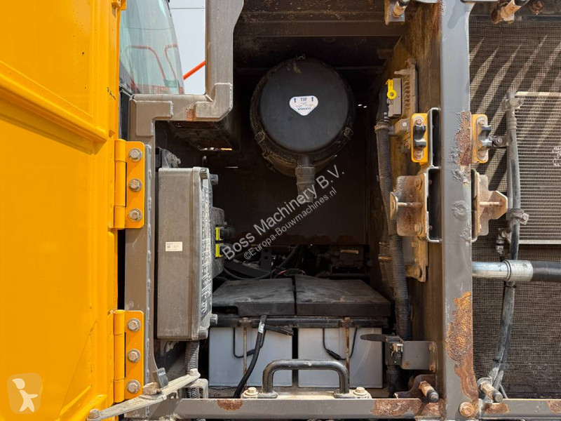 Skovl Volvo - Hammer Lines / Automatic Greasing