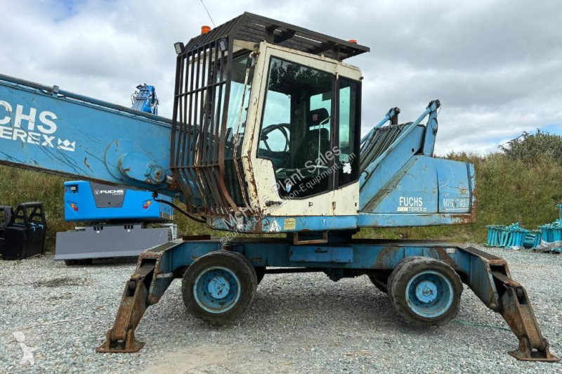 Skovl Fuchs MHL 340