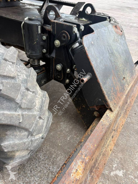 جرافة Caterpillar D (3 Buckets)