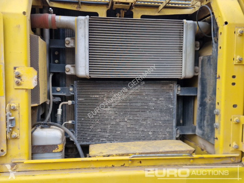 جرافة Komatsu PC210LC-7K