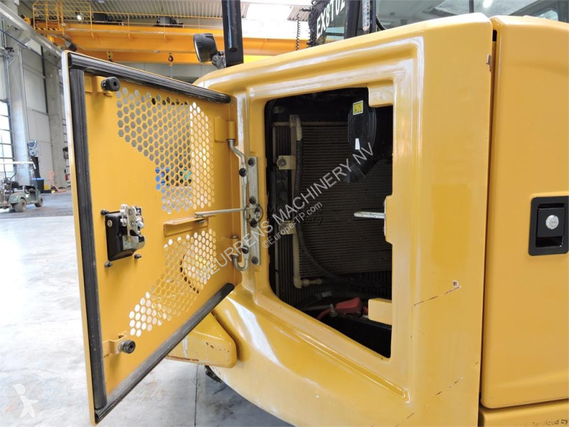جرافة Caterpillar 308