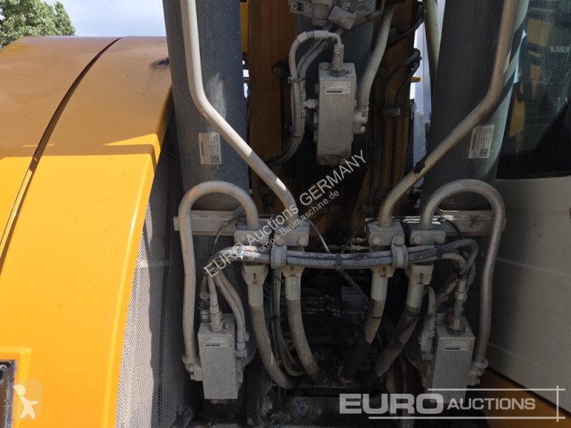 جرافة Liebherr A918