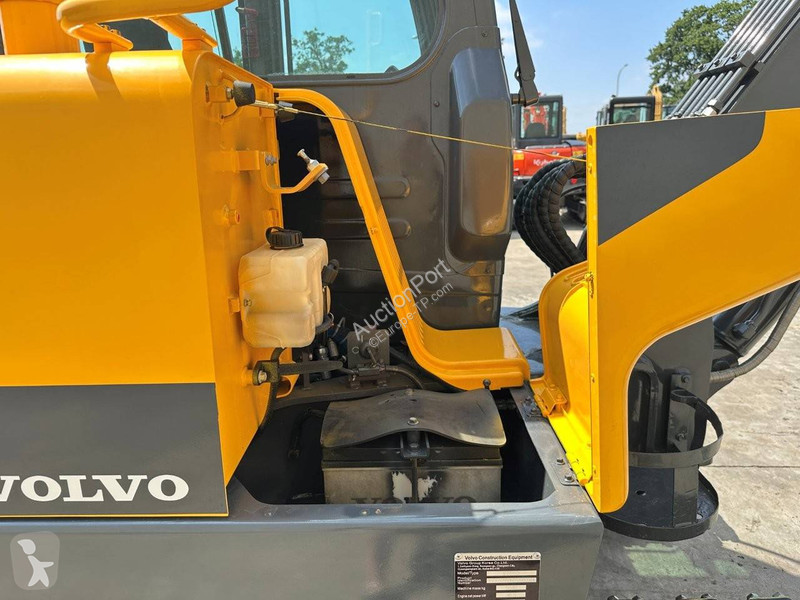 Rýpadlo Volvo D
