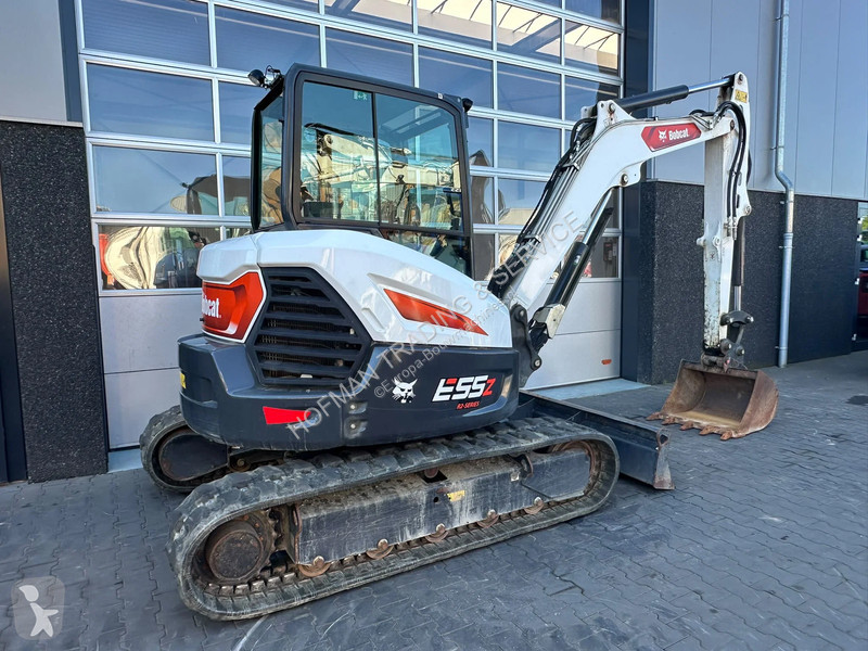 جرافة Bobcat E55z