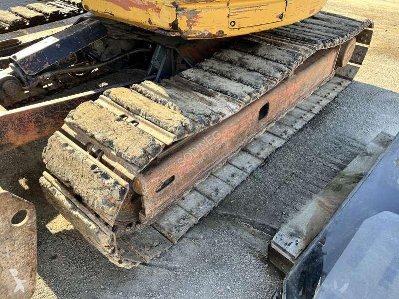 جرافة Komatsu  PC75UU-3