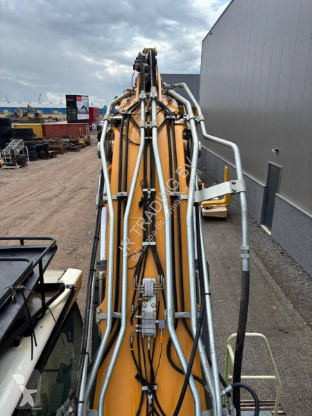 Excavadora Liebherr R930 LC