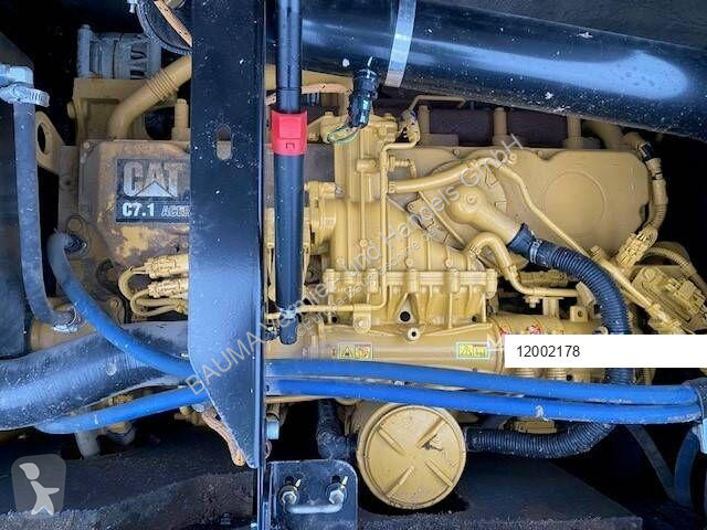 Lopatový nakládač Caterpillar MH 3022 MIETE /...