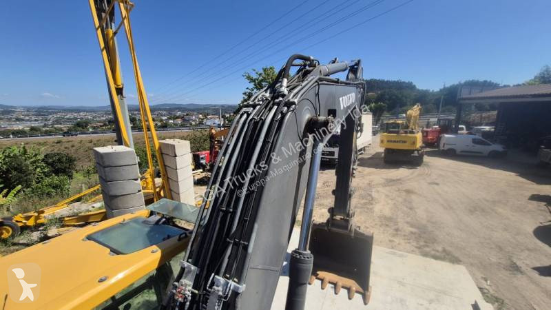 Rýpadlo Volvo EC250ENL