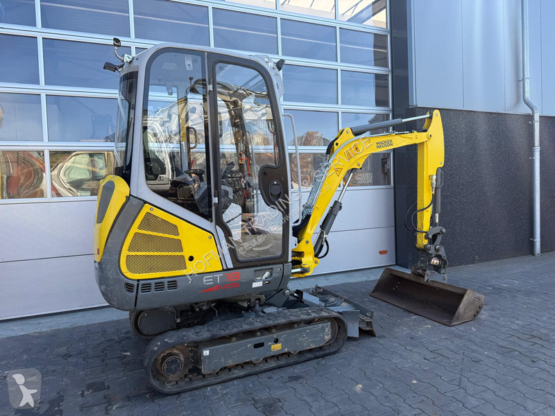 جرافة Wacker Neuson VDS | Powertilt