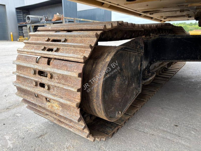 Escavatore Caterpillar 320