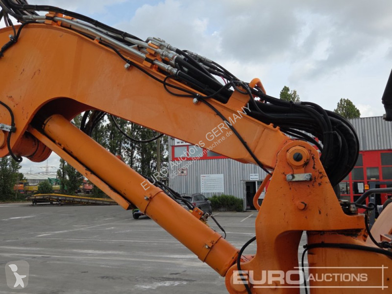 Excavadora Komatsu MR
