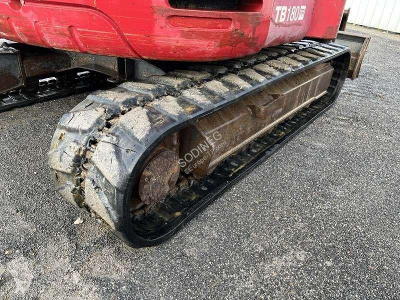 Lopatový nakládač Takeuchi