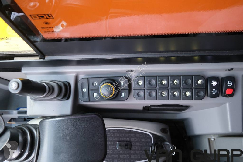 Skovl JCB C-2 | Engcon EC209 | full option |...