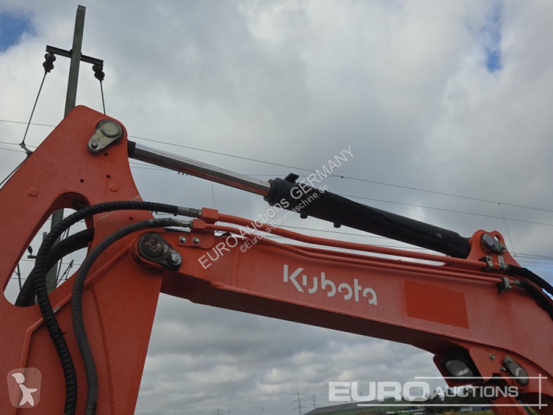 Багер Kubota