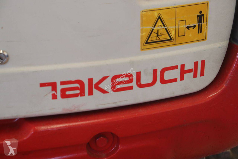 Lopatový nakládač Takeuchi