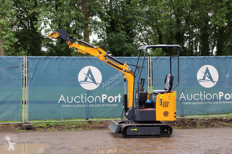 Excavator  HT10