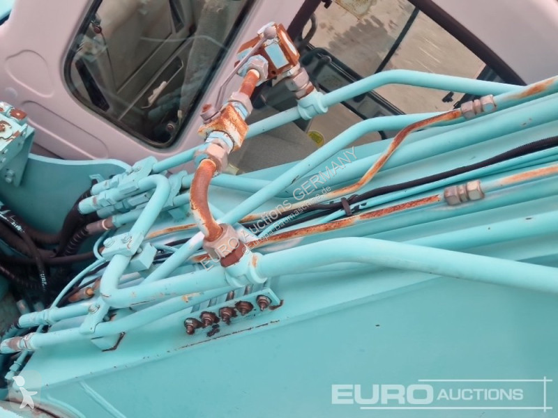 Lopatový nakládač Kobelco SK210-VI