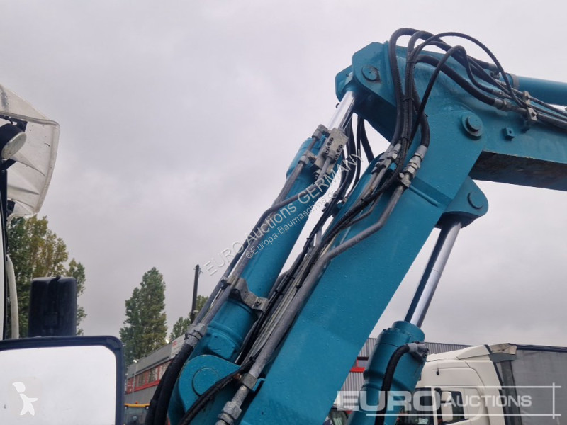 Excavator New Holland