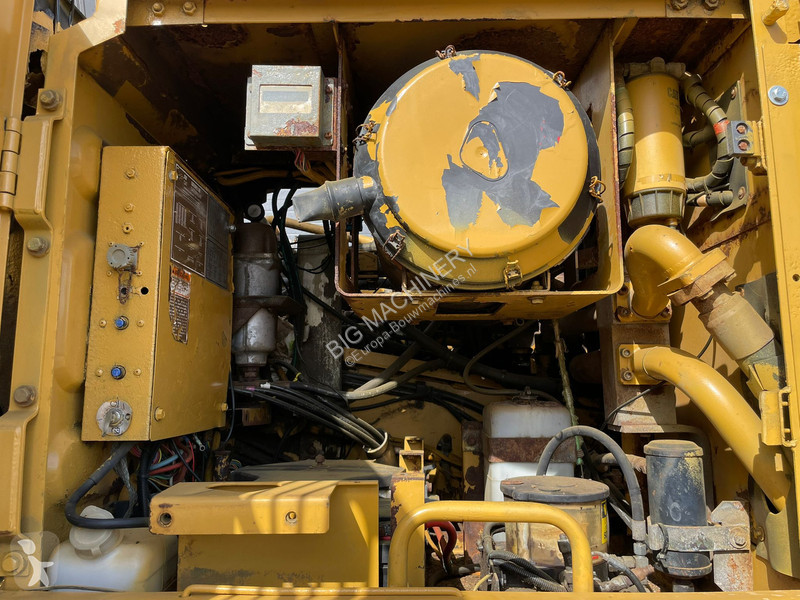 Excavadora Caterpillar