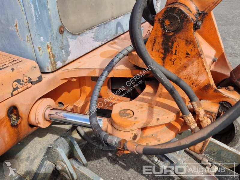 Excavadora Hitachi 2