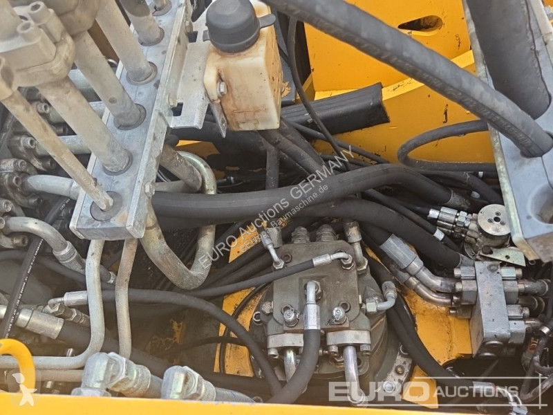 Excavadora Liebherr A904C