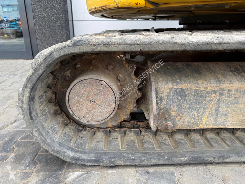 Багер Komatsu PC55MR-5